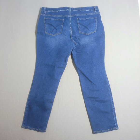 Christopher & Banks jeans women's size 16P indigo blue colour Modern Fit Petite - Picture 3 of 11